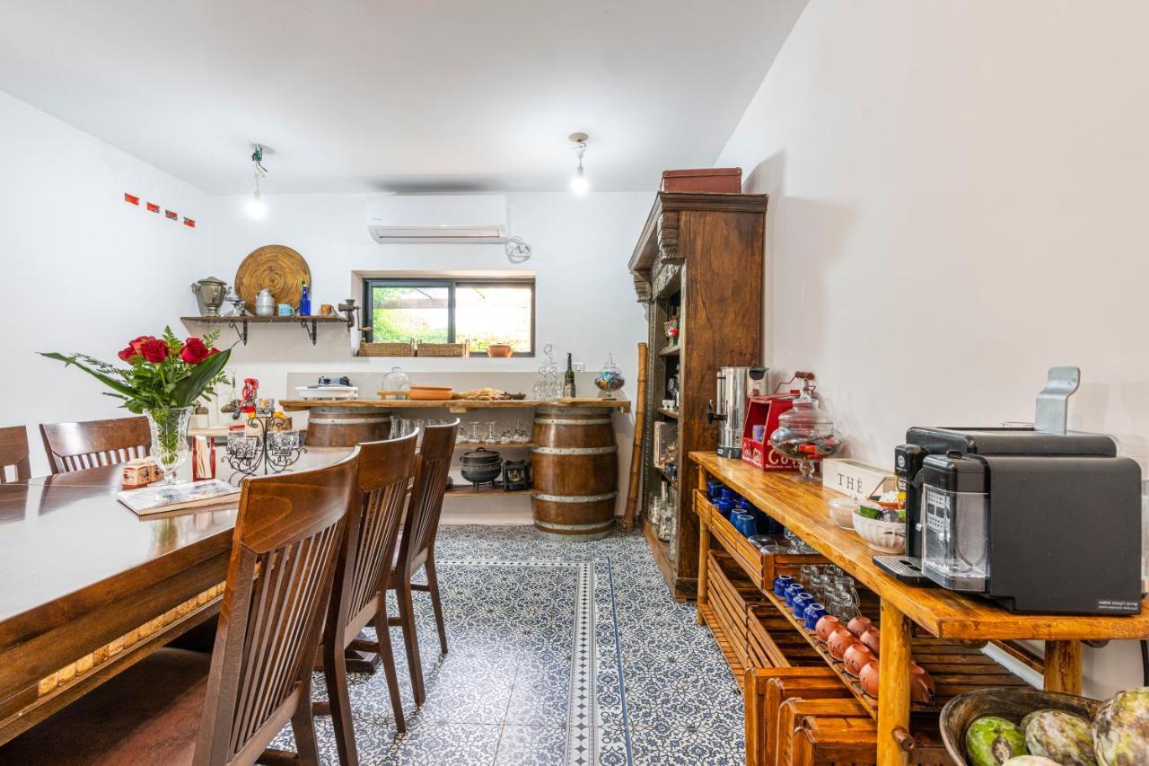 Ahuzat Shaul Seaside Bed & Breakfast Hadera Exterior photo