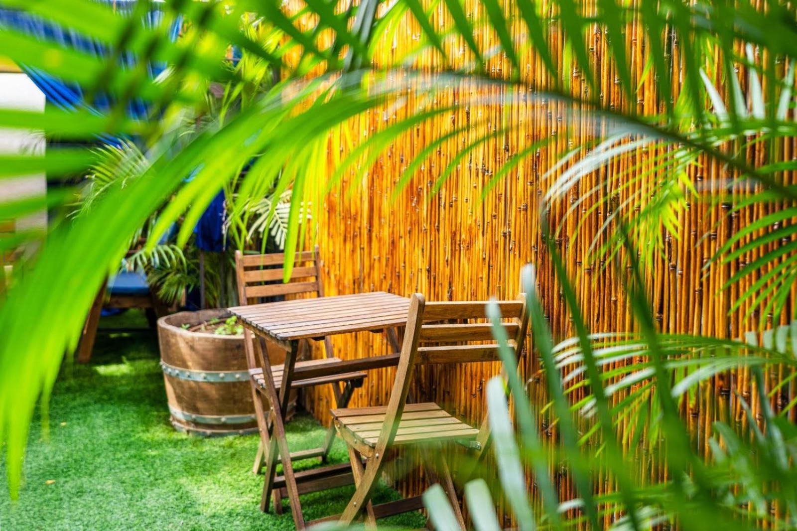 Ahuzat Shaul Seaside Bed & Breakfast Hadera Exterior photo